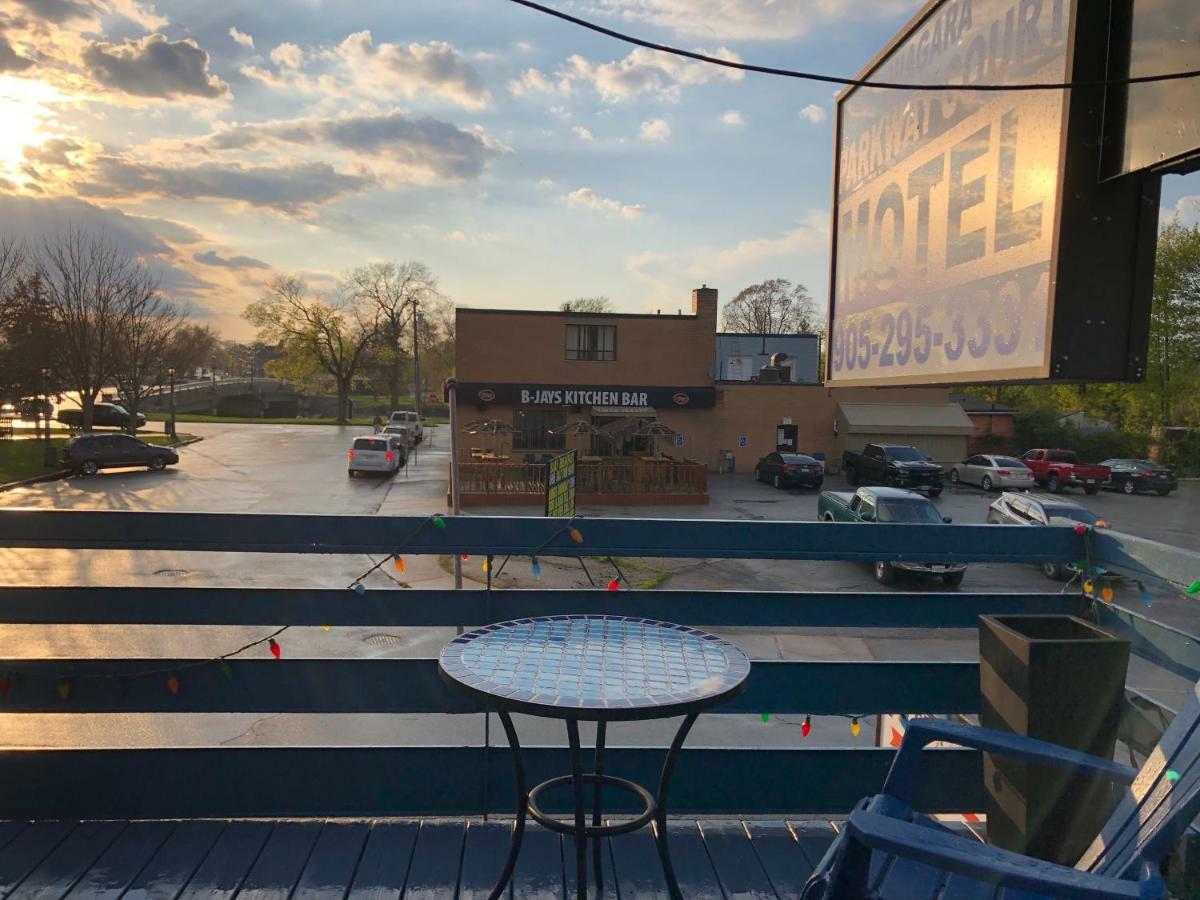 Niagara Parkway Court Motel Exterior photo